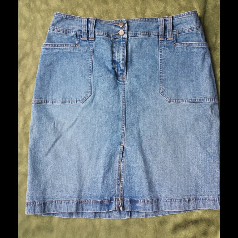 NY & Co. denim skirt